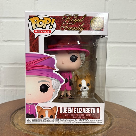 NWT Queen Elizabeth II Funko Pop - Picture 1 of 5